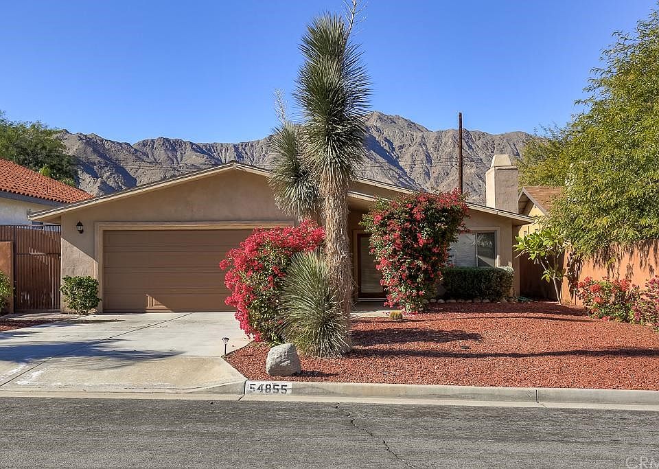 1st image of 54855 Avenida Herrera