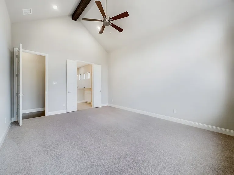 11192 Hocking Hills Dr — Photo 20