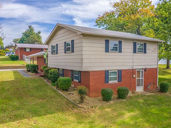 4th image of 3018 Camilla Ave