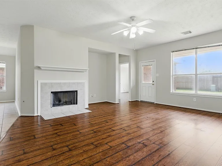 4827 Claymill Ct — Photo 16