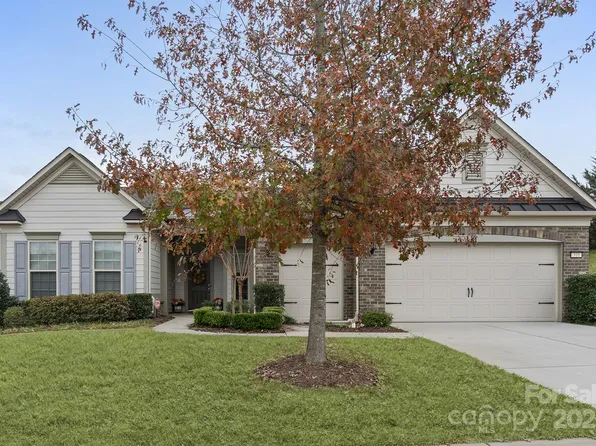 310 Burr Ct, Fort Mill, SC 29715