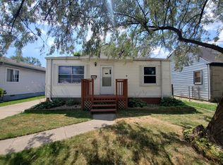 13874 Toepfer Rd, Warren, MI 48089