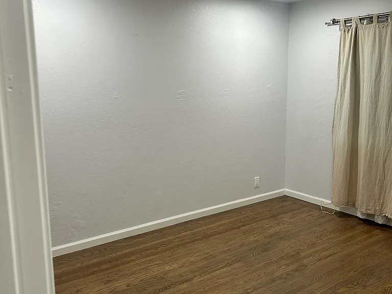15 Belle Ave — Photo 11