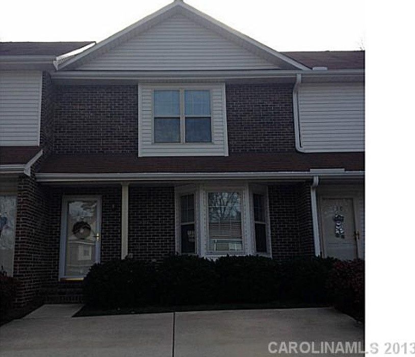 Front of Townhome
