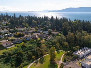 235 Terrace Pl, Bellingham, WA 98225