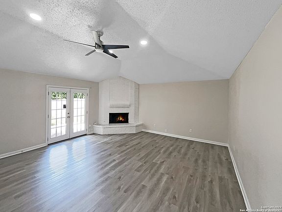 3rd image of 9708 Woodland Hills
