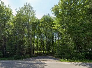 16249 148th Ave, Spring Lake, MI 49456