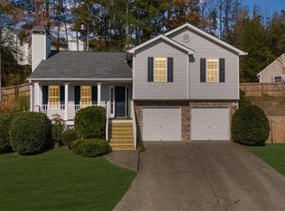 203 Bainbridge Way, Dallas, GA 30132