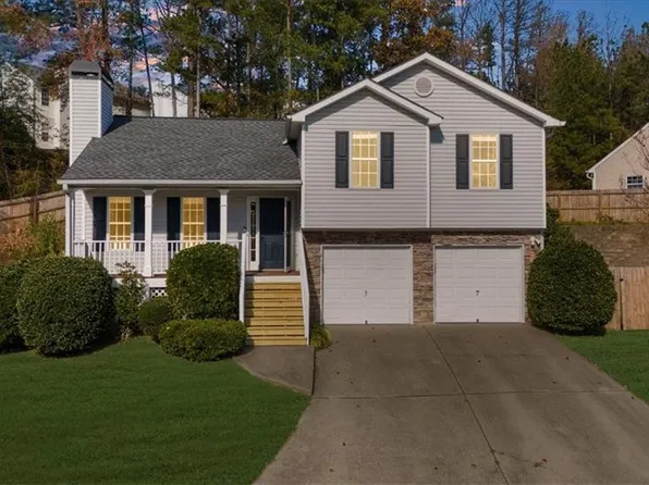 203 Bainbridge Way, Dallas, GA 30132