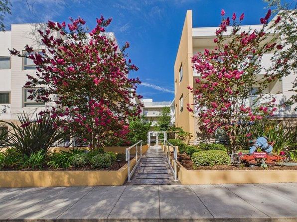 137 S Wilson Ave Unit 207