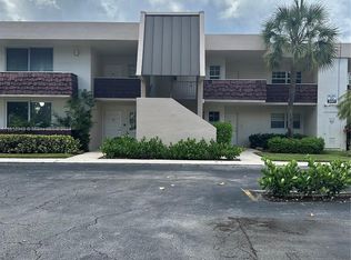 3001 S Palm Aire Dr APT 207, Pompano Beach, FL 33069