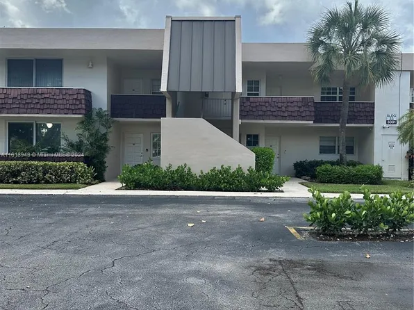 3001 S Palm Aire Dr APT 207, Pompano Beach, FL 33069