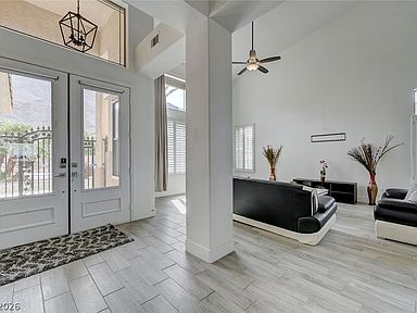 971 Temple View Dr, Las Vegas, NV 89110, photo 4