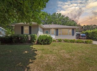 1914 Linden Ave, Janesville, WI 53548