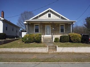 1112 Morehead Ave SE, Roanoke, VA 24013