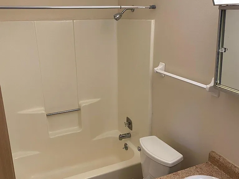 206 Davidson St — Photo 17