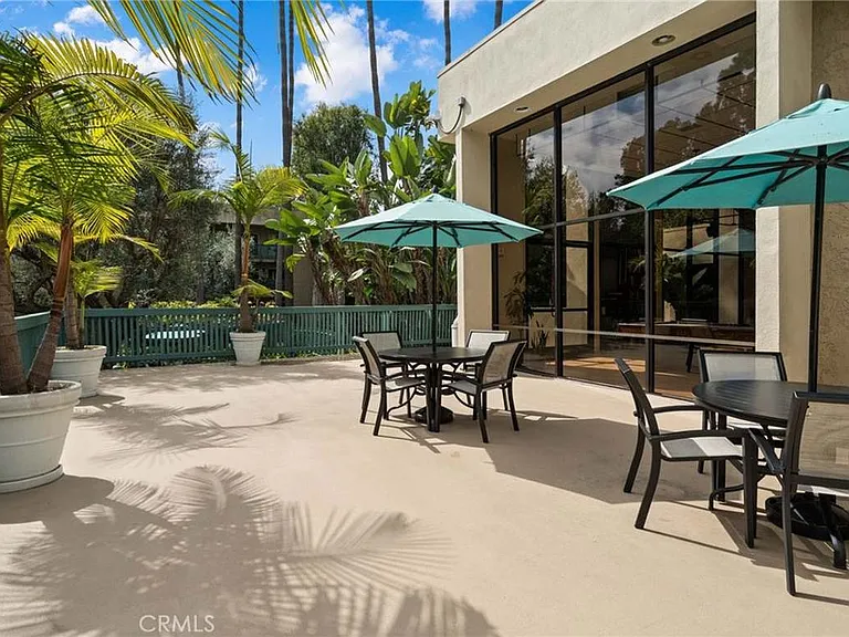 500 N Bellflower Blvd #1 — Photo 1