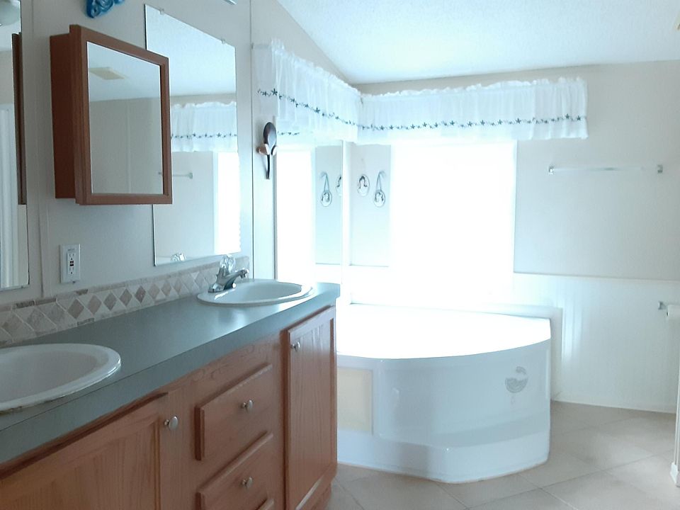 1st image of 54 Mediterranean Boulevard E