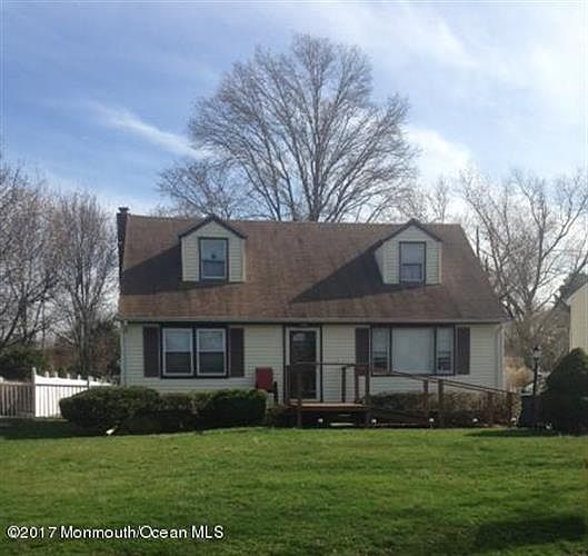 2nd image of 36 Cannon Rd