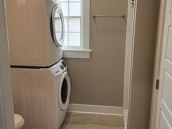 5th image of 501 E Park Ave APT 5