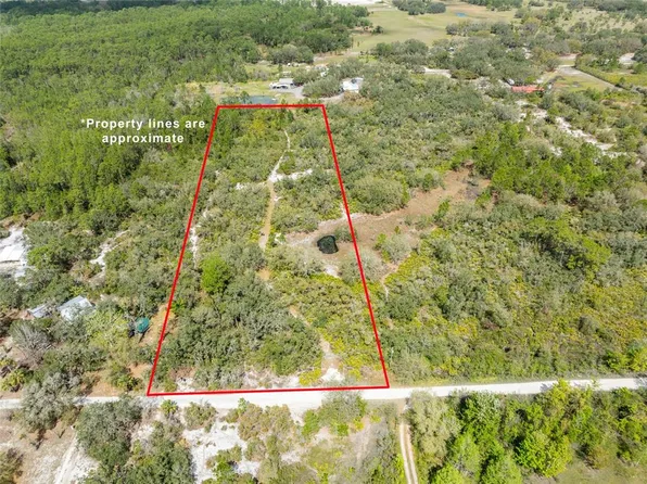 8360 Deer Run Dr #14, Lake Wales, FL 33898