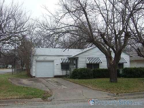 2nd image of 5001 Gilbert Dr