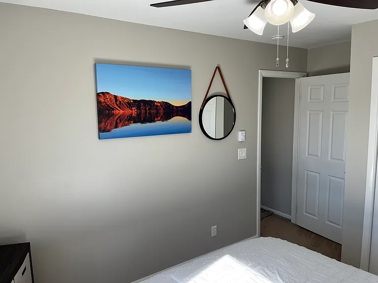 Upstairs bedroom 2 with queen bed