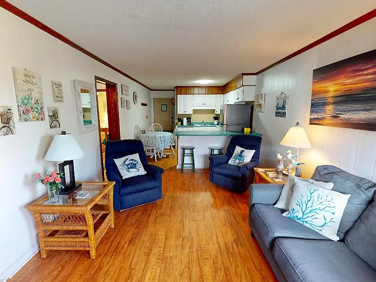 9660 Shore Dr — Photo 7