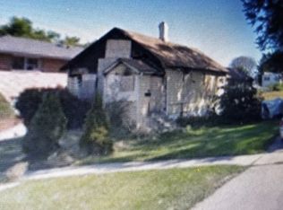 1737 Lincoln St, North Chicago, IL