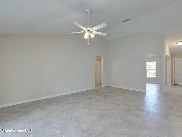426 Lanfair Ave — Photo 13