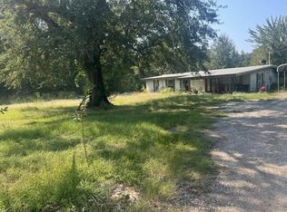 587 Lake Vernon Rd, Leesville, LA 71446
