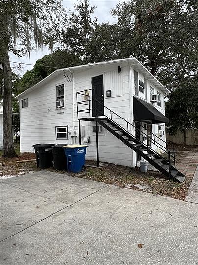 1st image of 1013 1/2 Drew St #B