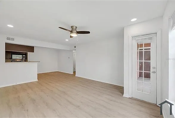 1 bed, 642 sqft, $1,800 — Photo 3