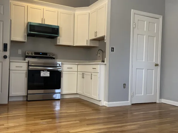 1 McGrath Hwy, Quincy, MA