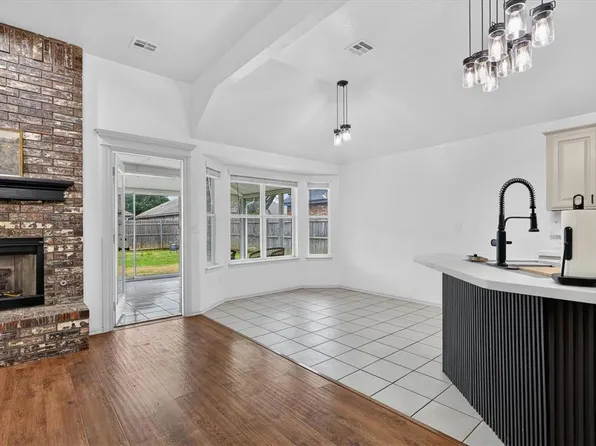 15616 Sandstone Ter, Oklahoma City, OK 73170