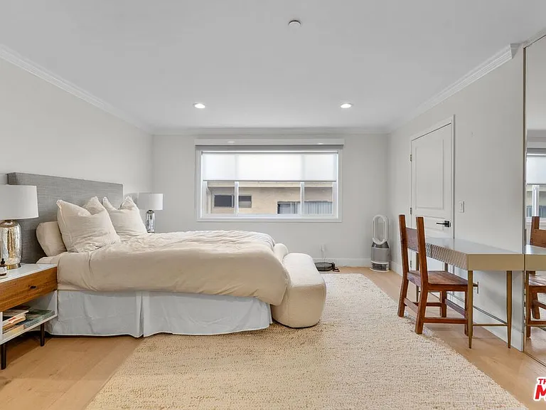 11842 Darlington Ave #201 — Photo 13