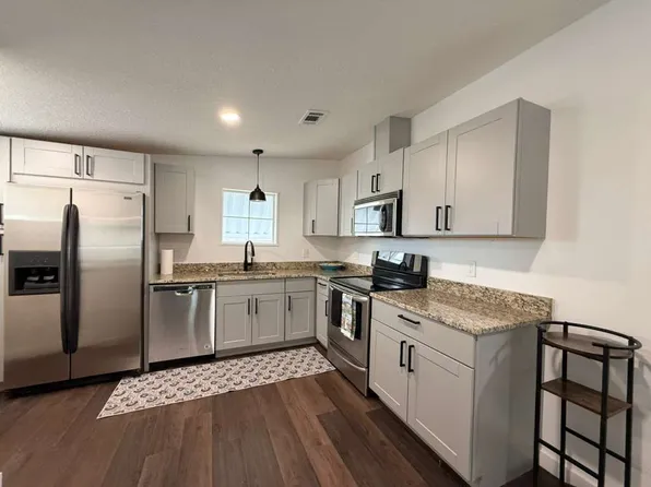 349 Seelye St, Melbourne, FL 32901