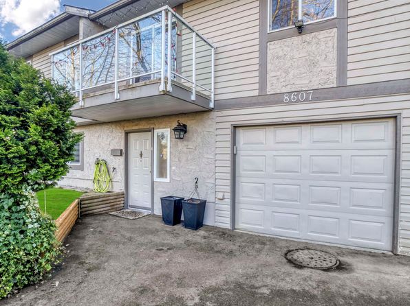 8607 Tulsy Cres W, Surrey, BC V3W 6C5