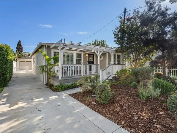 208 W Walnut Ave, El Segundo, CA 90245