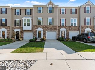 903 Emerson Ct, Clementon, NJ 08021