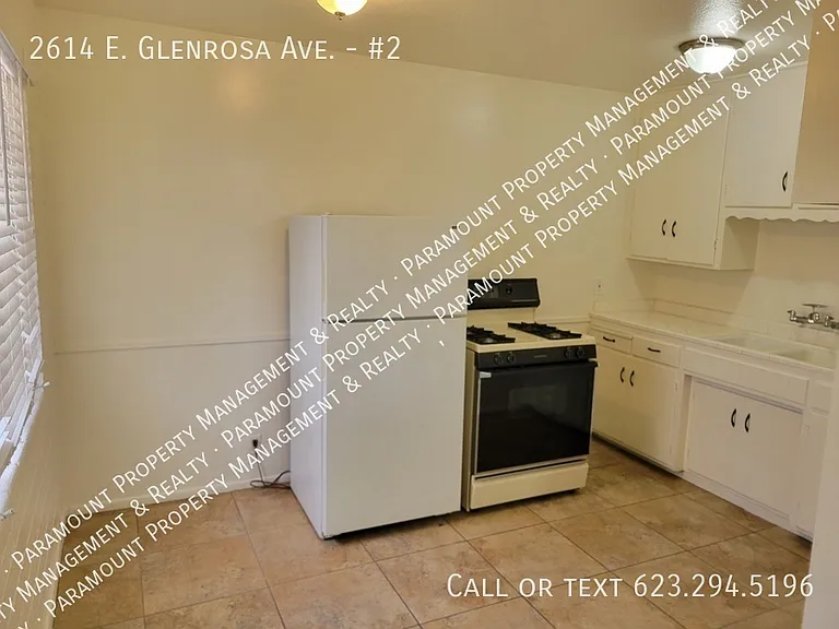 2614 E Glenrosa Ave #2 — Photo 5