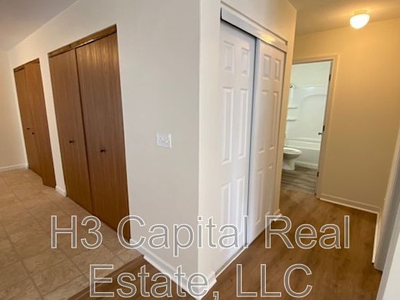 4th image of 632 Carol Ann Dr