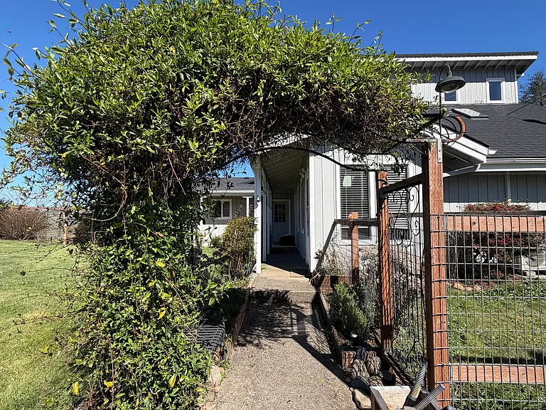 7368 Logsden Rd — Photo 18