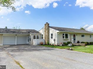 1556 Fairmount Rd, Hampstead, MD 21074