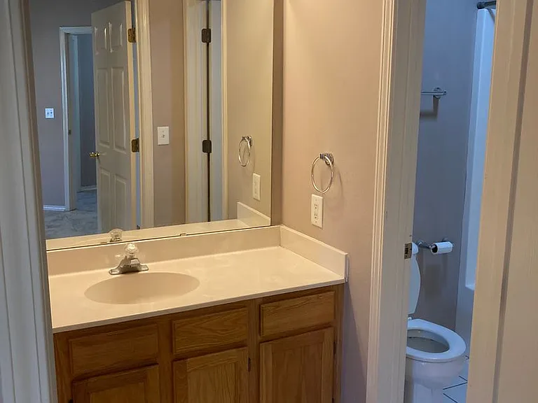 4694 W Dover St — Photo 11
