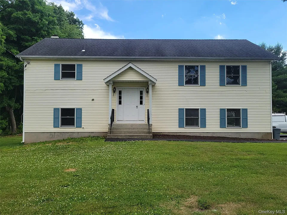 1 Walker Dr S