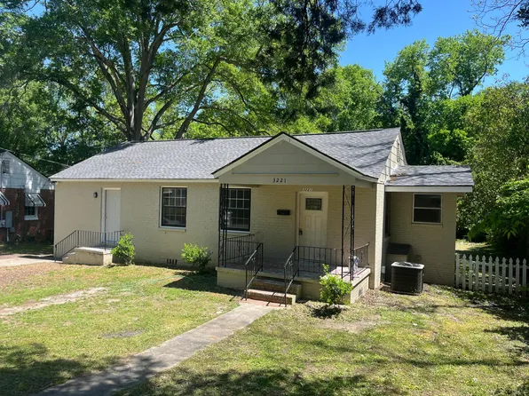 3221 Atkins Dr, Macon, GA 31204