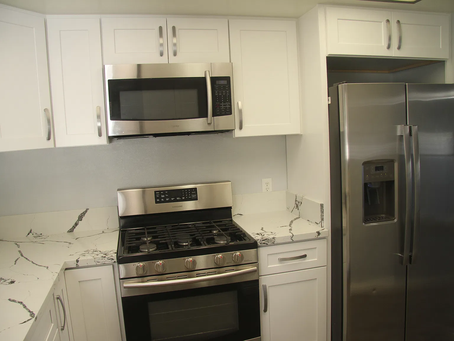 2 bed, 1100 sqft, $2,900 — Photo 3