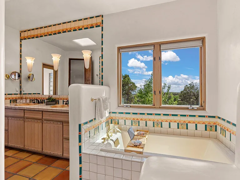 1357 Tano Ridge Rd — Photo 46