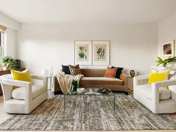 360 West 22nd Street image 1 of 15